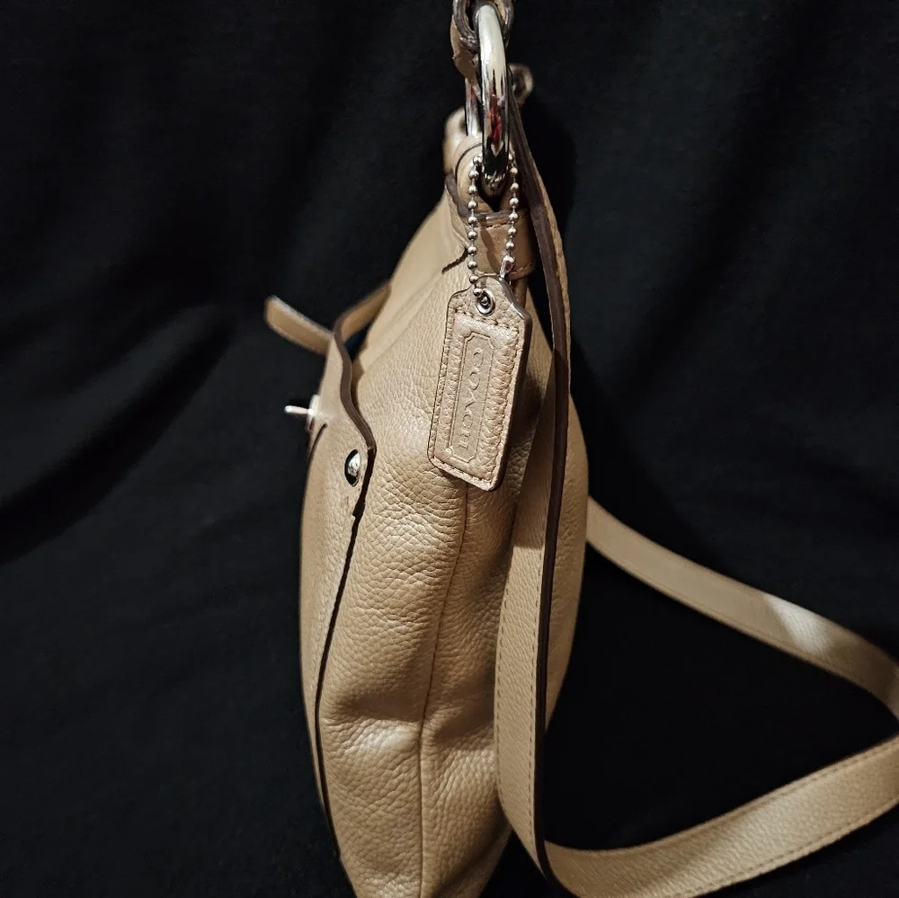 Coach penelope crossbody